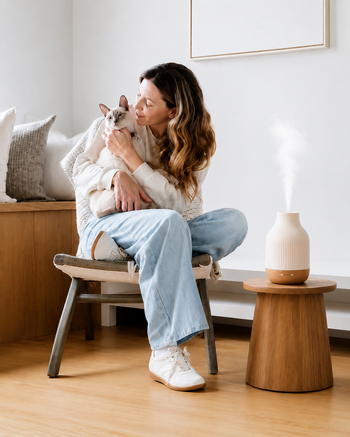 Ceramic diffuser in a bedroom