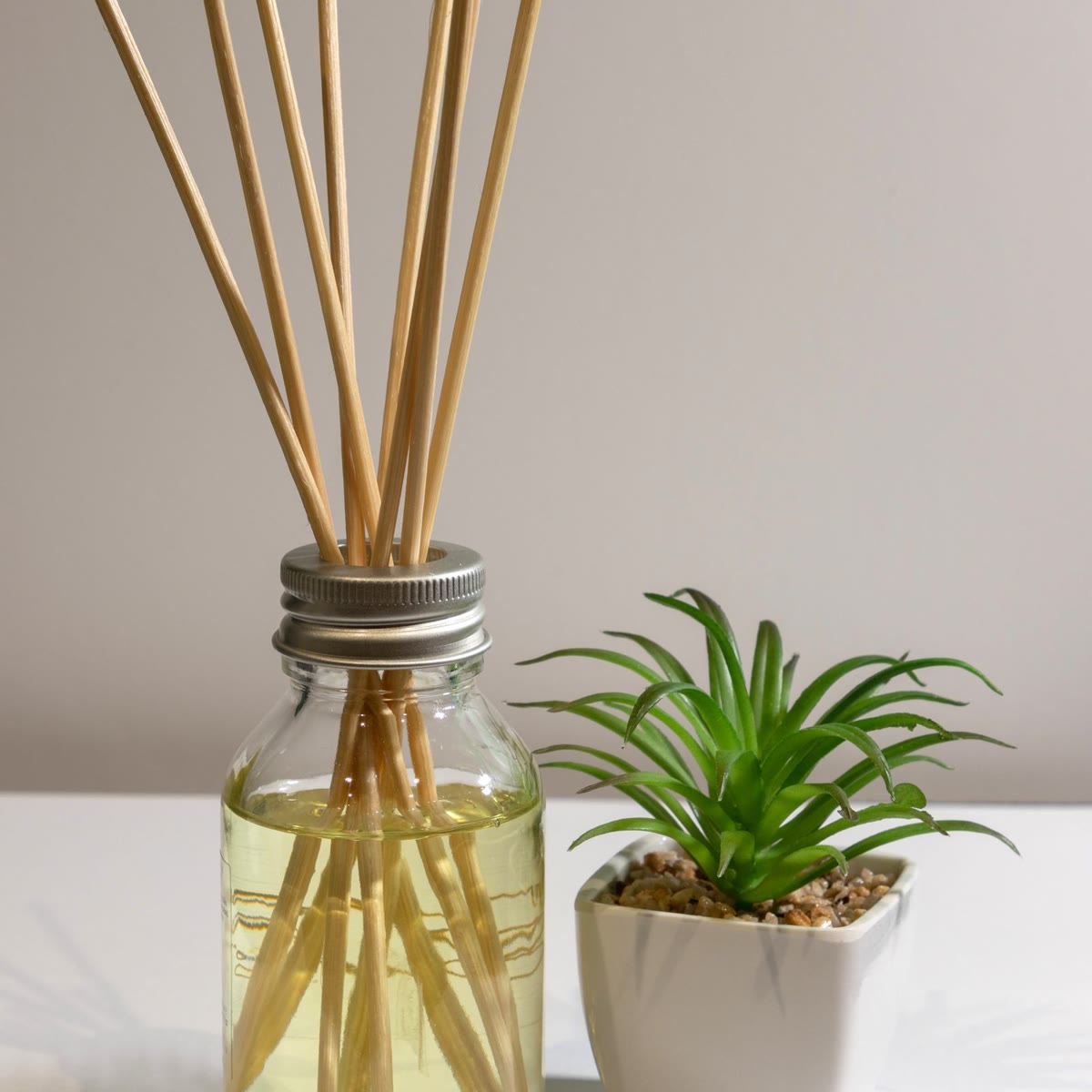 Pillar waterless cold-air diffuser – prob reed